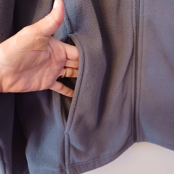 Bass Pro Shop fleece jacket men's size medium - Picture 4 of 6